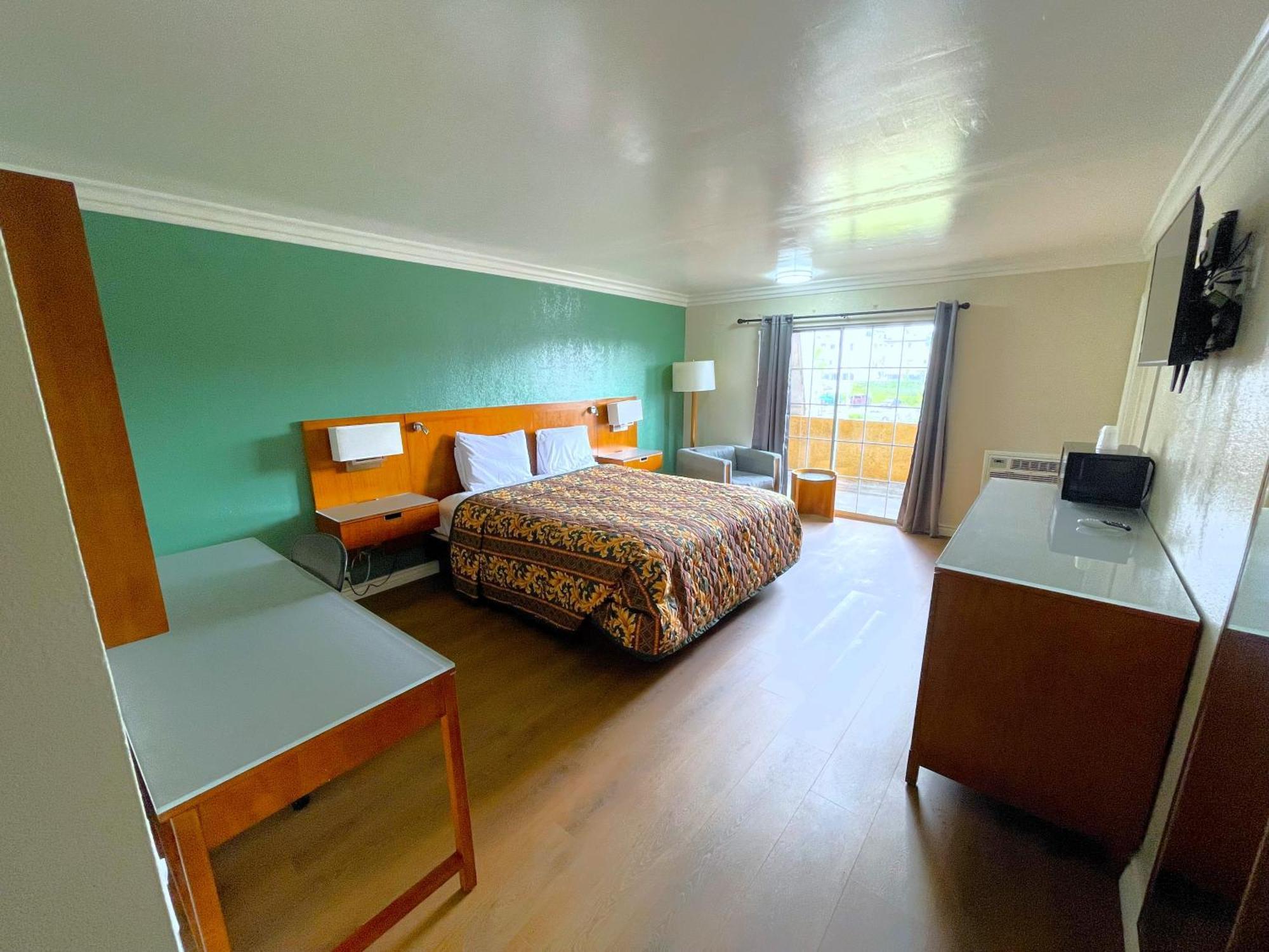 RELAX INN CA UNITED STATES COMPARE HOTEL RATES